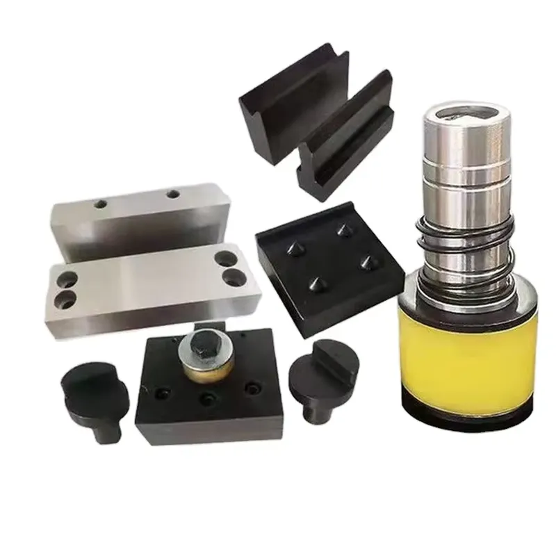 Hydraulic Busbar Punch Machine - Machine de traitement de barres de