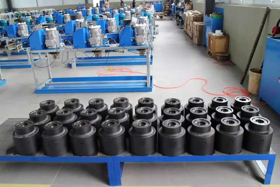 Machine à sertir les flexibles - Hydraulic Hose Crimper Machine avis et prix