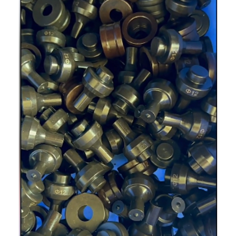Matrice de poinçonnage hydraul - Hydraulic Busbar Punch Machine avis et prix